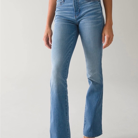 White House Black Market Denim - ⭐️NEW⭐️White House Black Market High Rise The Everyday Soft Skinny Flare Jean